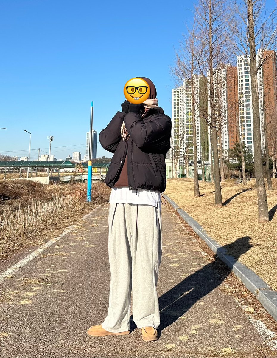 Labli_bli's tweet photo. 응? 이제 오빠가 아니라 아저씨라고? https://t.co/Bs6D2dyDgz