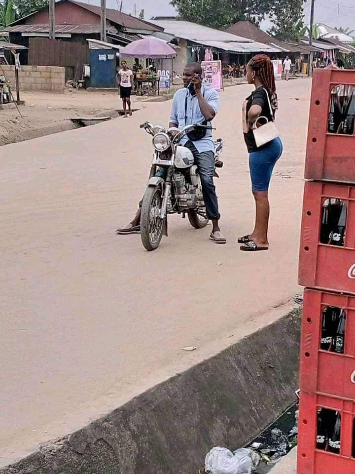PASCALPAKO's tweet photo. Joy after you send transport money https://t.co/iaVNLfiZJm