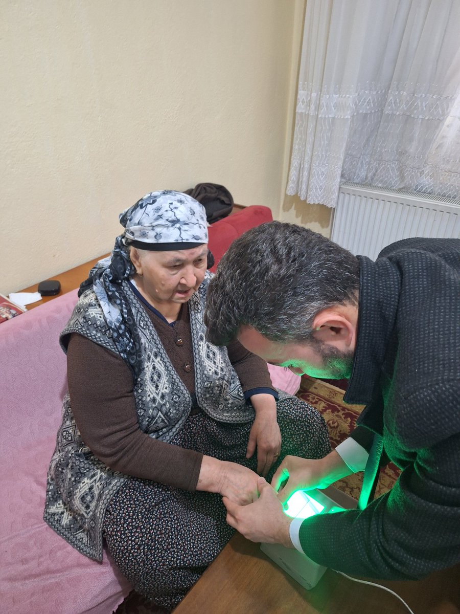 Niğde İl Nüfus ve Vatandaşlık Müdürlüğü (@nigdenufus) on Twitter photo 2024 yılı boyunca 75 yaş üzeri ve müdürlüğümüze gelemeyecek durumda olan 70 vatandaşımıza evde hizmet uygulaması başarıyla tamamlanmıştır.
<a href="/itasyapan/">İbrahim Taşyapan</a>
<a href="/NigdeValiligi/">T.C. Niğde Valiliği</a>
<a href="/FahriTanrverdi1/">Fahri Tanrıverdi</a>
<a href="/ayseyavuz__/">Ayşe YAVUZ</a> 2024 yılı boyunca 75 yaş üzeri ve müdürlüğümüze gelemeyecek durumda olan 70 vatandaşımıza evde hizmet uygulaması başarıyla tamamlanmıştır.
<a href="/itasyapan/">İbrahim Taşyapan</a>
<a href="/NigdeValiligi/">T.C. Niğde Valiliği</a>
<a href="/FahriTanrverdi1/">Fahri Tanrıverdi</a>
<a href="/ayseyavuz__/">Ayşe YAVUZ</a>