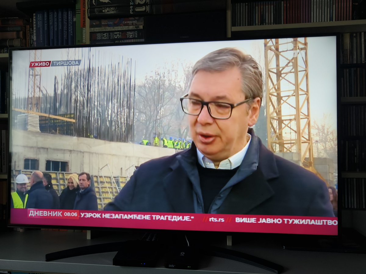 BakarecPolitika's tweet photo. Najbolji Predsednik na svetu! Rezultati to dokazuju!Predsednik Aleksandar Vučić u obilasku radova na izgradnji Univerzitetske dečje klinike „Tiršova 2“.
🇷🇸 #србија #srbija #tirsova2 #zdravstvo 🏥 #bolnice 🩺 https://t.co/X1rkVCKDvK