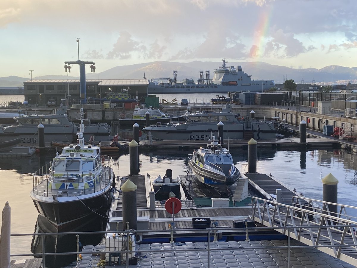 Good morning from <a href="/RNGibSqn/">Royal Navy Gibraltar Squadron</a> on #NewYearsEve where we have been treated with a lovely rainbow 🌈 coming from <a href="/RFATidesurge/">RFA Tidesurge</a> this morning! <a href="/MetOGibraltar/">Met Office Gibraltar</a> <a href="/MeteoGib/">MeteoGib</a> <a href="/MODGibraltar/">MOD Gibraltar</a> #Gibraltar