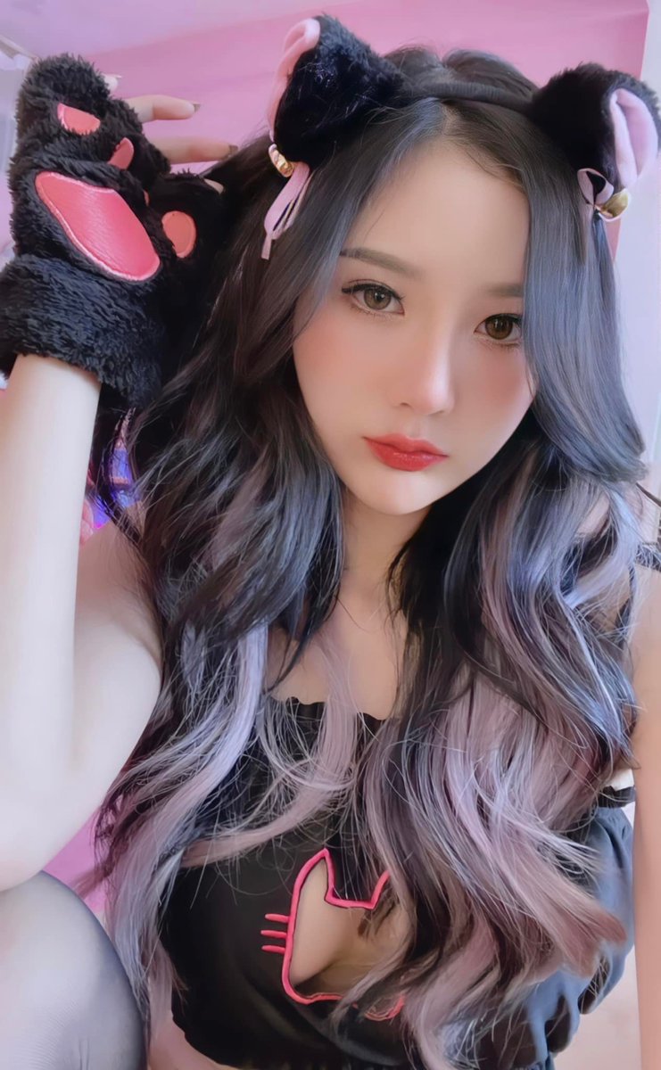 Lookwaa_DJ's tweet photo. 🐱💕
.
.
.
กลุ่มonlyfans 👉 https://t.co/4yxY8ggWi2
#sexy #sexygirl #thaigirl #onlyfans #สาวสวยเช็กชี่ #ขึ้นฟีดเถอะ #สวยน่ารัก #เน็ตไอดอล #ลูกหว้าอาทิตยา #สาวไทย #รับงาน https://t.co/k30V9MzE8b