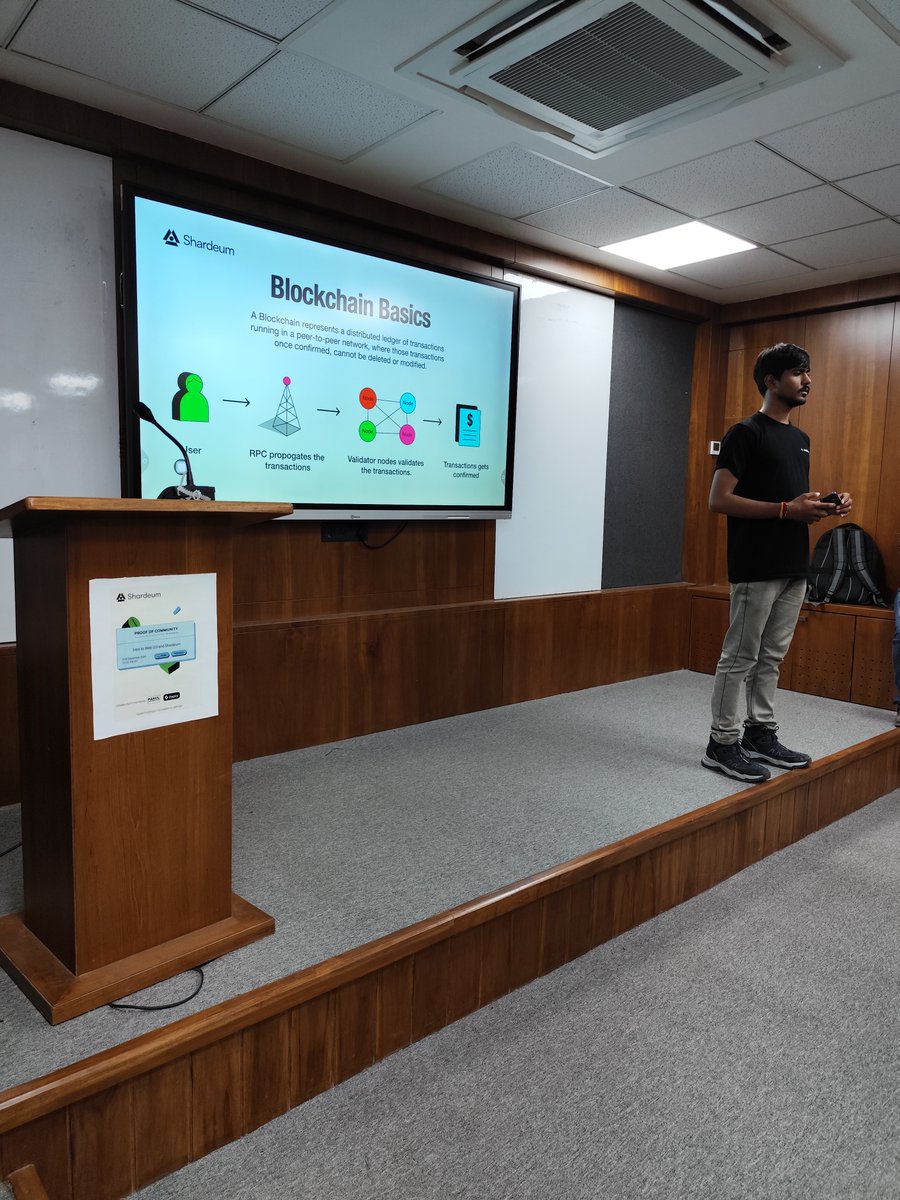 pu_dao_'s tweet photo. We're kicking things off with an intro to Shardeum, adaptive sharding, and how this blockchain is set to scale the future. Get ready to learn, network, and build the Web3 world! 🔥 Stay tuned for more 🔗 #Shardeum #Web3Intro #Blockchain #paruluniversity #web3 #pudao #dao https://t.co/ps44SiS9qq