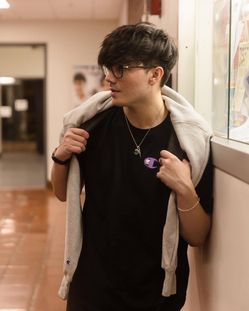 ๐
๐๐๐ tweet media