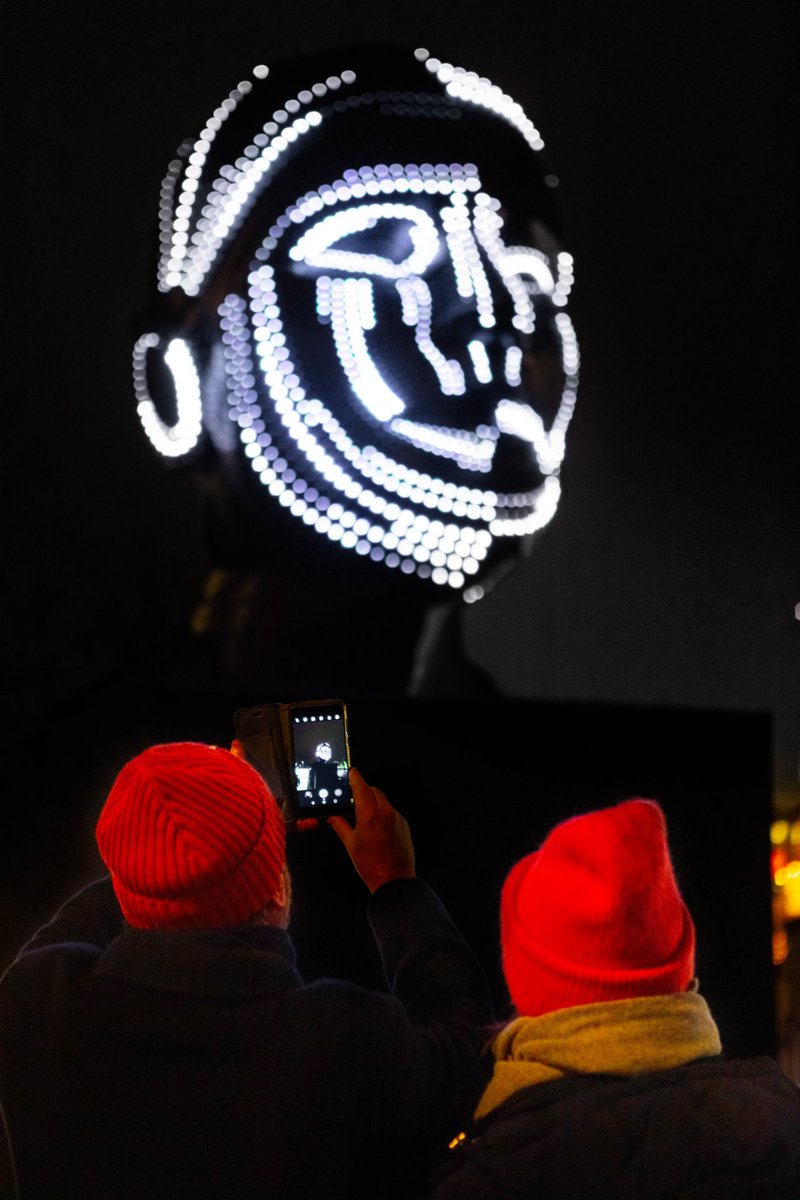 L3Dmapping's tweet photo. Talking Heads will be traveling to Montreal and will be on display at Lumino Light Festival from January 9 to March 10. See you there! ❄️

Event info: https://t.co/RwVrCtcuT6 https://t.co/NueefYQtU7