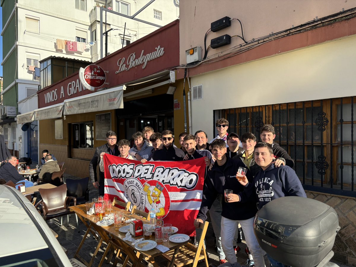 pslocosfans's tweet photo. Comida de Navidad 2024

Terminando el año de la mejor manera posible, de comida con los nuestros y la despedida de un jugador leyenda, Don Jesús Navas González. 

30.12.2024

#FielesAlEscudo #pslocosfans #pslocosdelbarrio https://t.co/G16eRSKuCg