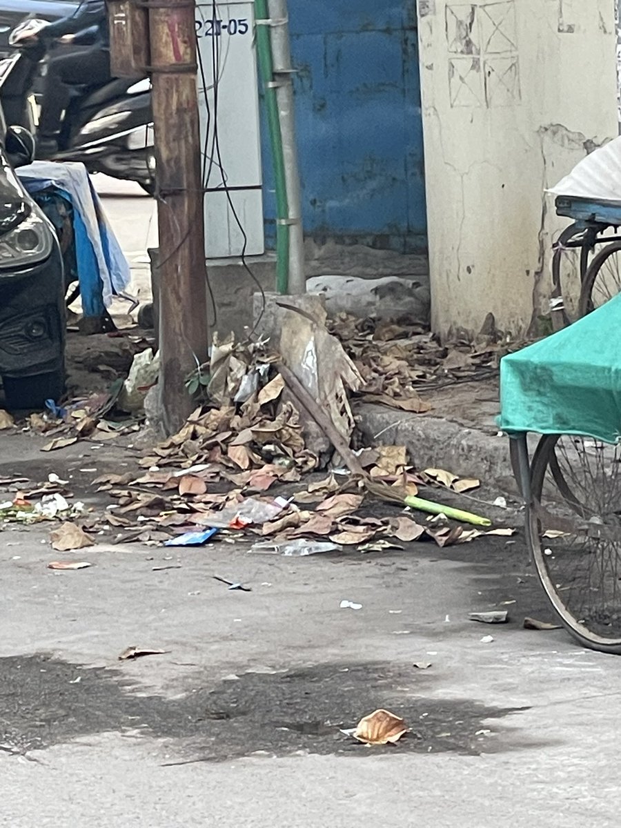 lap_dell's tweet photo. Please sweep this opposite of Sri Sai Apartments, Akbarbagh, Malakpet https://t.co/7CuLG4OCGj