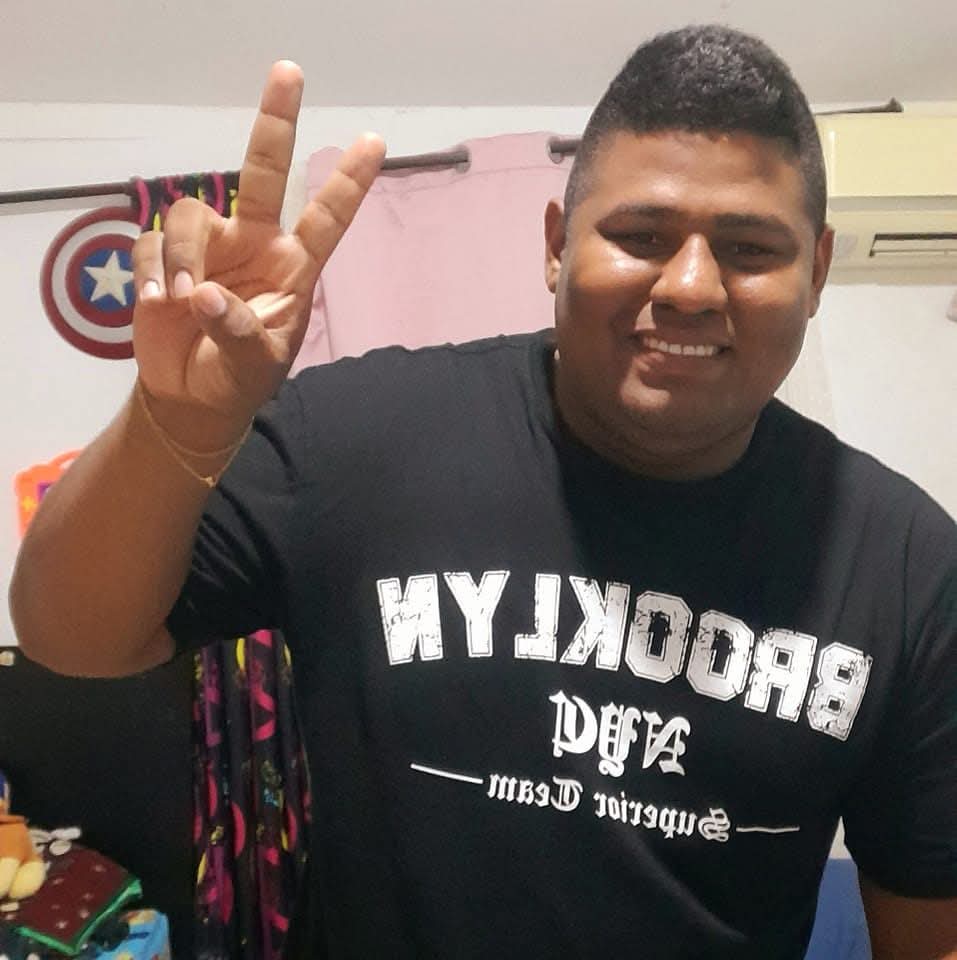 Amigo que Dios siga derramando lluvia de bendiciones sobre usted para q siga siendo ese gran ser humano q usted es te deseo q tengas un feliz cumple,<a href="/pedroluisbruno3/">pedro bruno</a> <a href="/CarlosPElCholo/">Carlos Peña</a> <a href="/Yonimurillo2/">Yoni murillo</a> <a href="/oscarrodril01/">Oscar Rodriguez</a> <a href="/kerguelenhugo/">Hugo F. Kerguelen G.</a> <a href="/luchofranco25/">Luis Daniel Franco Garcia</a> <a href="/PabloAbdala/">Pablo Emilio Abdalá Rodríguez</a> <a href="/latigopayares/">Latigo Payares</a>