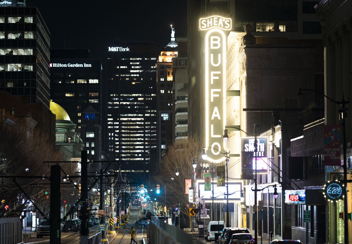 Buffalo News photo tweet media