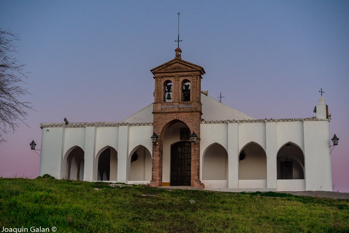 JoaquinGalanEs's tweet photo. Una visita al Santuario de #Setefilla y su #Castillo en @aytoloradelrio
#LoraDelRio #Historia #Patrimonio https://t.co/kDZfp2yDTU
