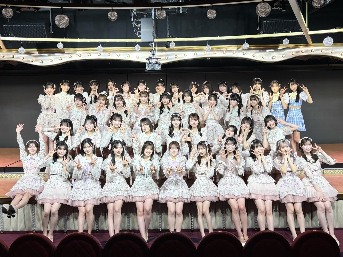 ⟡ 𝐀𝐊𝐁𝟒𝟖 𝐀𝐰𝐚𝐫𝐝 𝐌𝐞𝐦𝐛𝐞𝐫 𝐨𝐟 𝐭𝐡𝐞 𝐘𝐞𝐚𝐫