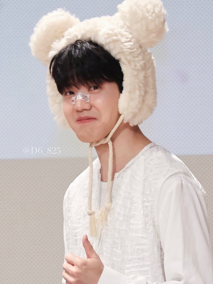 240906 사운드웨이브 대면팬싸

내년에도 도운이를 사랑합니다🤍

#데이식스 #DAY6 #도운 #DOWOON