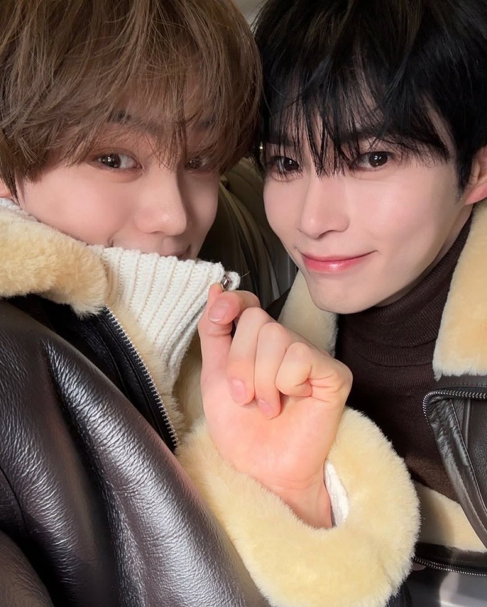 둘 beans (@aboutbinz) / Posts / X