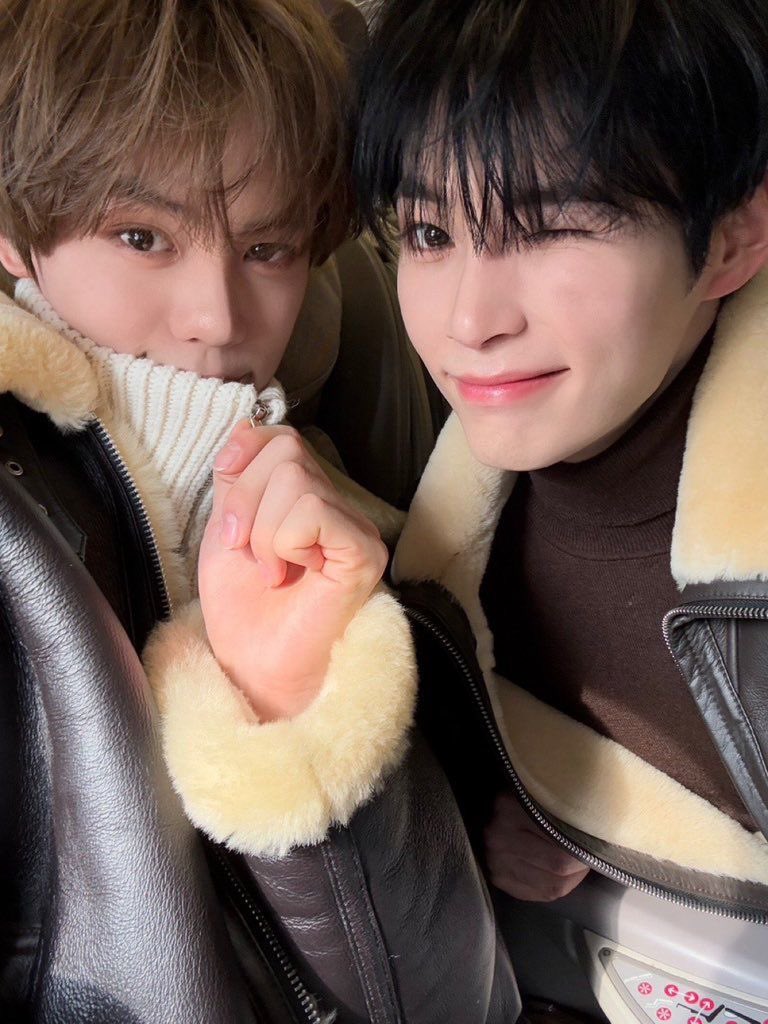둘 beans (@aboutbinz) / Posts / X