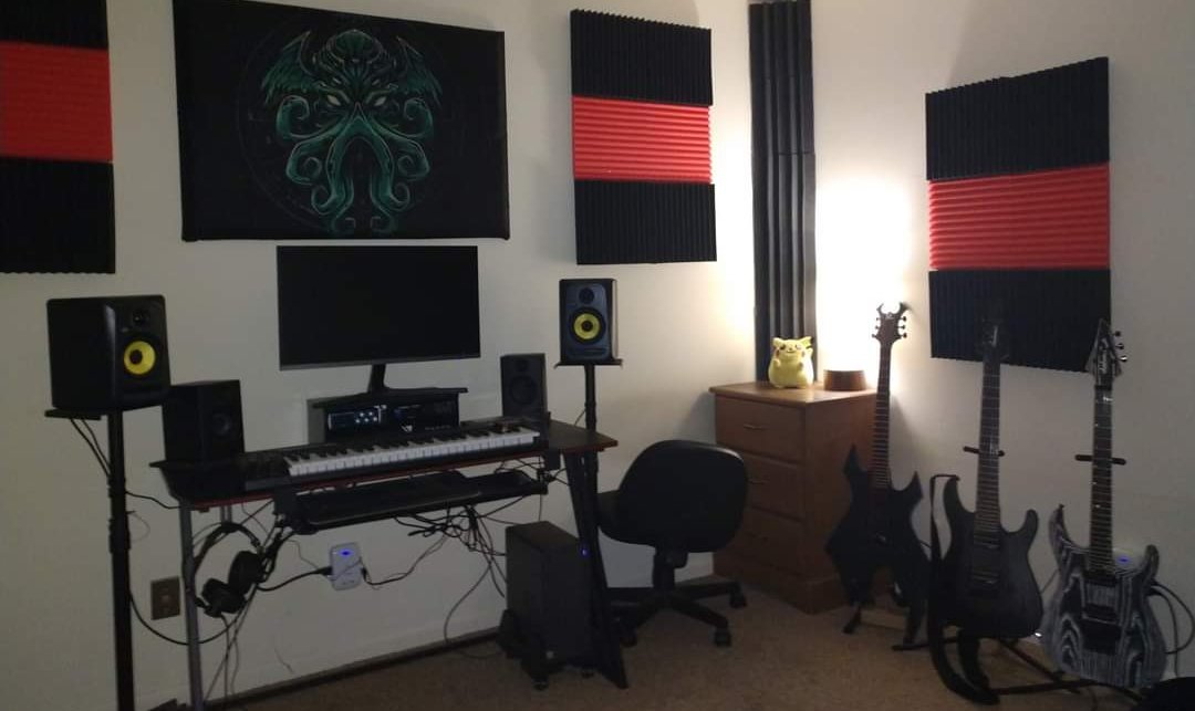 SonicStoneworks's tweet photo. The evolution of Sonic Stoneworks Music. 10 years, 5 years and today. https://t.co/v2ScHVmlXI