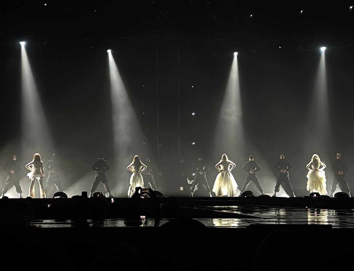 GalleryAloud's tweet photo. Yesterday, Nicola revealed that Cheryl had wrote the intro to ‘Something New’ for ‘The Girls Aloud Show’

“𝘛𝘰𝘯𝘪𝘨𝘩𝘵 𝘪𝘵 𝘪𝘴 𝘰𝘶𝘳 𝘥𝘶𝘵𝘺 𝘢𝘯𝘥 𝘩𝘰𝘯𝘰𝘶𝘳 𝘵𝘰 𝘵𝘢𝘬𝘦 𝘺𝘰𝘶 𝘰𝘯 𝘢 𝘮𝘢𝘨𝘪𝘤𝘢𝘭 𝘫𝘰𝘶𝘳𝘯𝘦𝘺 𝘥𝘰𝘸𝘯 𝘮𝘦𝘮𝘰𝘳𝘺 𝘭𝘢𝘯𝘦. 𝘞𝘩𝘦𝘳𝘦 𝘺𝘰𝘶 𝘤𝘢𝘯 𝘦𝘹𝘱𝘦𝘳𝘪𝘦𝘯𝘤𝘦 𝘫𝘰𝘺, 𝘧𝘶𝘯, 𝘶𝘯𝘪𝘵𝘺,  𝘧𝘳𝘦𝘦𝘥𝘰𝘮, 𝘯𝘰𝘴𝘵𝘢𝘭𝘨𝘪𝘢, 𝘢𝘯𝘥 𝘮𝘰𝘴𝘵 𝘪𝘮𝘱𝘰𝘳𝘵𝘢𝘯𝘵𝘭𝘺, 𝘵𝘩𝘦 𝘤𝘦𝘭𝘦𝘣𝘳𝘢𝘵𝘪𝘰𝘯 𝘰𝘧 𝘰𝘶𝘳 𝘚𝘢𝘳𝘢𝘩. 𝘈 𝘸𝘰𝘮𝘢𝘯 𝘴𝘰 𝘷𝘦𝘳𝘺 𝘣𝘦𝘢𝘶𝘵𝘪𝘧𝘶𝘭, 𝘵𝘢𝘭𝘦𝘯𝘵𝘦𝘥, 𝘰𝘶𝘵𝘳��𝘨𝘦𝘰𝘶𝘴, 𝘢𝘯𝘥 𝘤𝘰𝘶𝘳𝘢𝘨𝘦𝘰𝘶𝘴.

𝘋𝘰 𝘯𝘰𝘵 𝘩𝘰𝘭𝘥 𝘣𝘢𝘤𝘬. 𝘞𝘦 𝘸𝘢𝘯𝘵 𝘵𝘰 𝘴𝘦𝘦 𝘺𝘰𝘶𝘳 𝘮𝘰𝘶𝘵𝘩𝘴 𝘴𝘪𝘯𝘨𝘪𝘯𝘨, 𝘺𝘰𝘶𝘳 𝘢𝘳𝘮𝘴 𝘸𝘢𝘷𝘪𝘯𝘨, 𝘺𝘰𝘶𝘳 𝘩𝘪𝘱𝘴 𝘴𝘩𝘢𝘬𝘪𝘯𝘨 𝘢𝘯𝘥 𝘺𝘰𝘶𝘳 𝘩𝘦𝘢𝘳𝘵𝘴 𝘰𝘱𝘦𝘯. 𝘓𝘦𝘢𝘷𝘦 𝘢𝘭𝘭 𝘺𝘰𝘶𝘳 𝘸𝘰𝘳𝘳𝘪𝘦𝘴, 𝘵𝘳𝘰𝘶𝘣𝘭𝘦𝘴 𝘢𝘯𝘥 𝘥𝘪𝘧𝘧𝘦𝘳𝘦𝘯𝘤𝘦𝘴 𝘢𝘵 𝘵𝘩𝘦 𝘥𝘰𝘰𝘳, 𝘣𝘦𝘤𝘢𝘶𝘴𝘦 𝘵𝘰𝘯𝘪𝘨𝘩𝘵 𝘺𝘰𝘶 𝘢𝘳𝘦 𝘸𝘪𝘵𝘩 𝘶𝘴.”