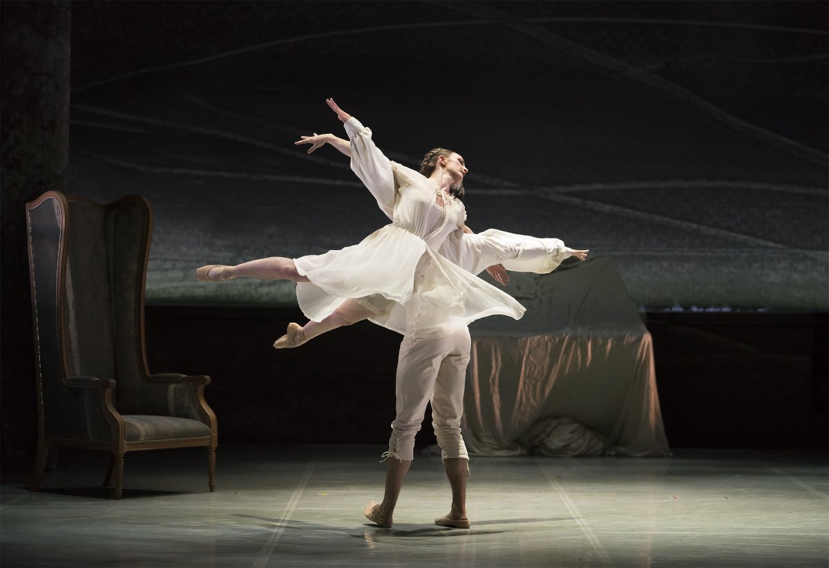 New year, new role? 
We're looking for a Deputy Head of Stage to join our technical team. This key role involves assisting the Head of Stage in ensuring the smooth operation of the Stage Department, stepping in as needed, and leading split crews.
northernballet.com/vacancy/2024/d…