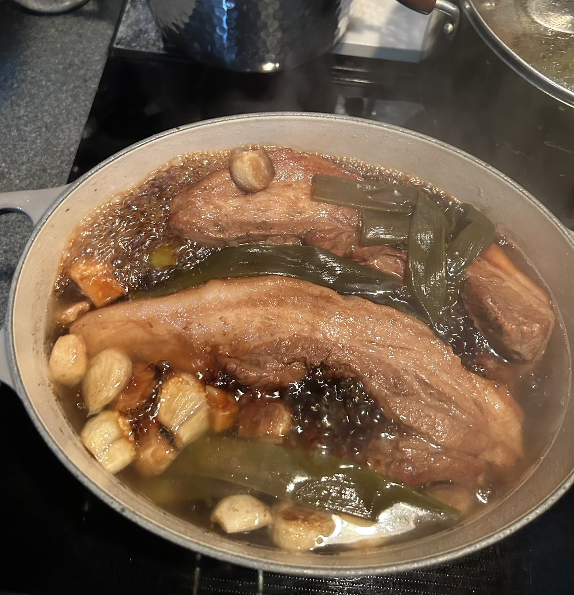 新調したお鍋で、仕込みました♪