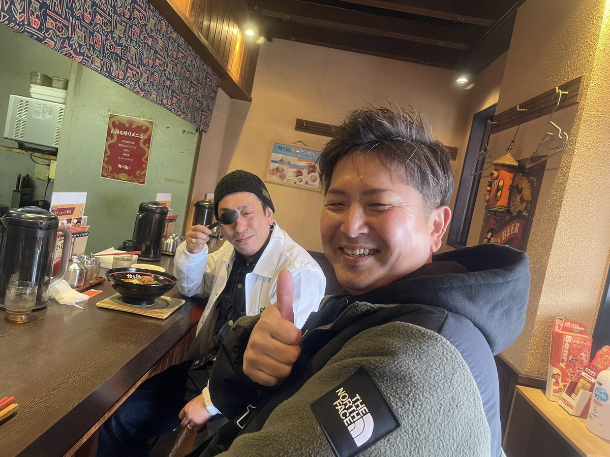 toumahimari's tweet image. 昨日、一昨日楽しかった✨

輩さん主催の忘年会🍻また、呑み散らかしましょうね🍺
昨日はたくさんとゆうやくんのお店に遊び行って担々麺食べました🍜忙しいのにありがとうございました😊　夜は柳ヶ瀬に忘年会🍻楽しい年末ありがとうございました😊　来年もよろしくお願いします✨
#HELLSTORE