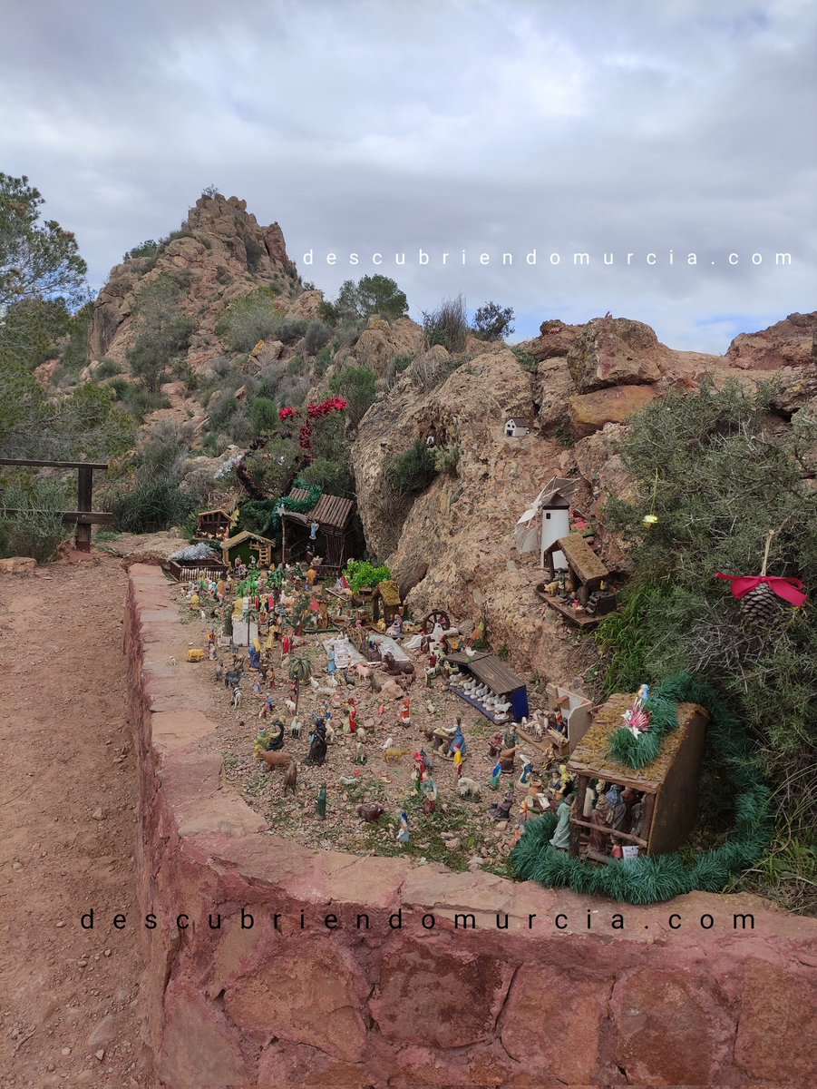 🌠 Belén Montañero de la <a href="/FMRMU/">Federación de Montañismo Región de Murcia</a>
⛰️ Cresta del Gallo <a href="/ElVallePR/">Parque Regional El Valle y Carrascoy</a> <a href="/EspNaturalesMur/">Espacios Naturales Región de Murcia</a> #Murcia

📍Más contenidos ➡️ descubriendomurcia.com/tag/cresta-del…