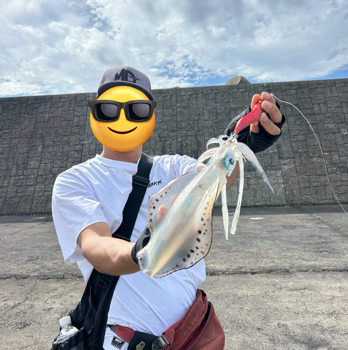 _Agoago3's tweet photo. #2024年のベスト釣果を4枚で振り返る

①ショアキハダ(30kg)
②湾奥メーターシーバス(105cm)
③ランカーシーバス(85cm)
④人生初アオリイカ
たくさん遠征に行くことができ、運にも恵まれた一年間だった。どの釣果も本当に最高の思い出。 https://t.co/DKJZxSWZUN