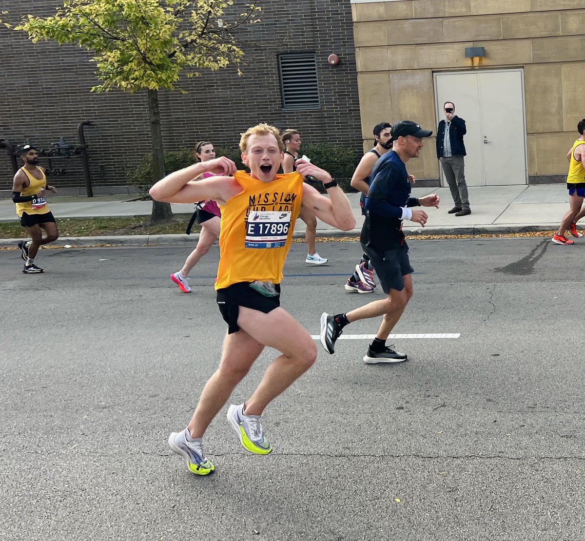 Missionola's tweet image. No New Year's resolution? No problem! Join Team OLA 2025 for the @ChiMarathon ! We only have a few spots left and we would love to have you!
Info/ sign up: missionola.com/marathon.html
Happy New Year and God bless!