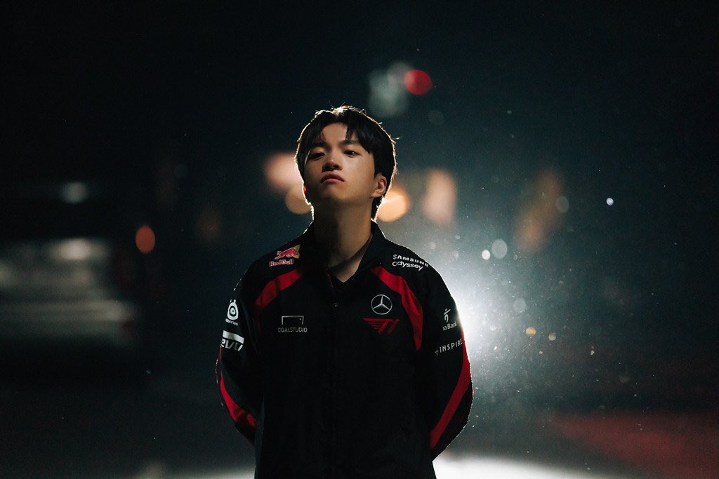 Keriacarry's tweet image. 2024 REWIND: Title Shoot Behind Flickr
#케리아 #Keria