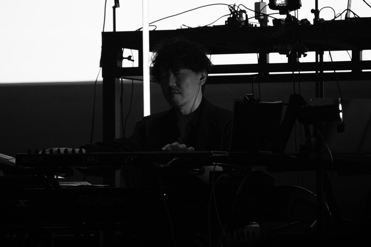 mouseonthekeys's tweet photo. A Happy New Year.
Hope to see you at our live shows. https://t.co/WAmiJX9uxd