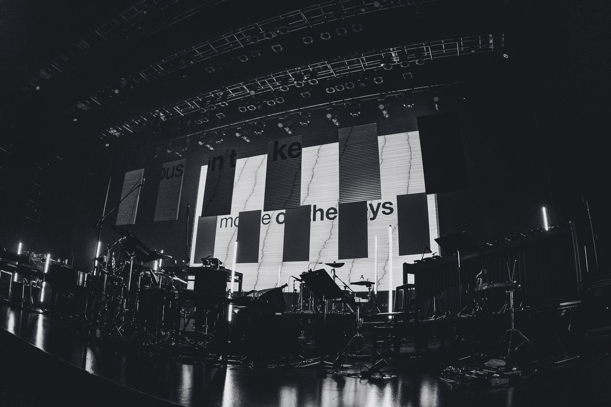 mouseonthekeys's tweet photo. A Happy New Year.
Hope to see you at our live shows. https://t.co/WAmiJX9uxd