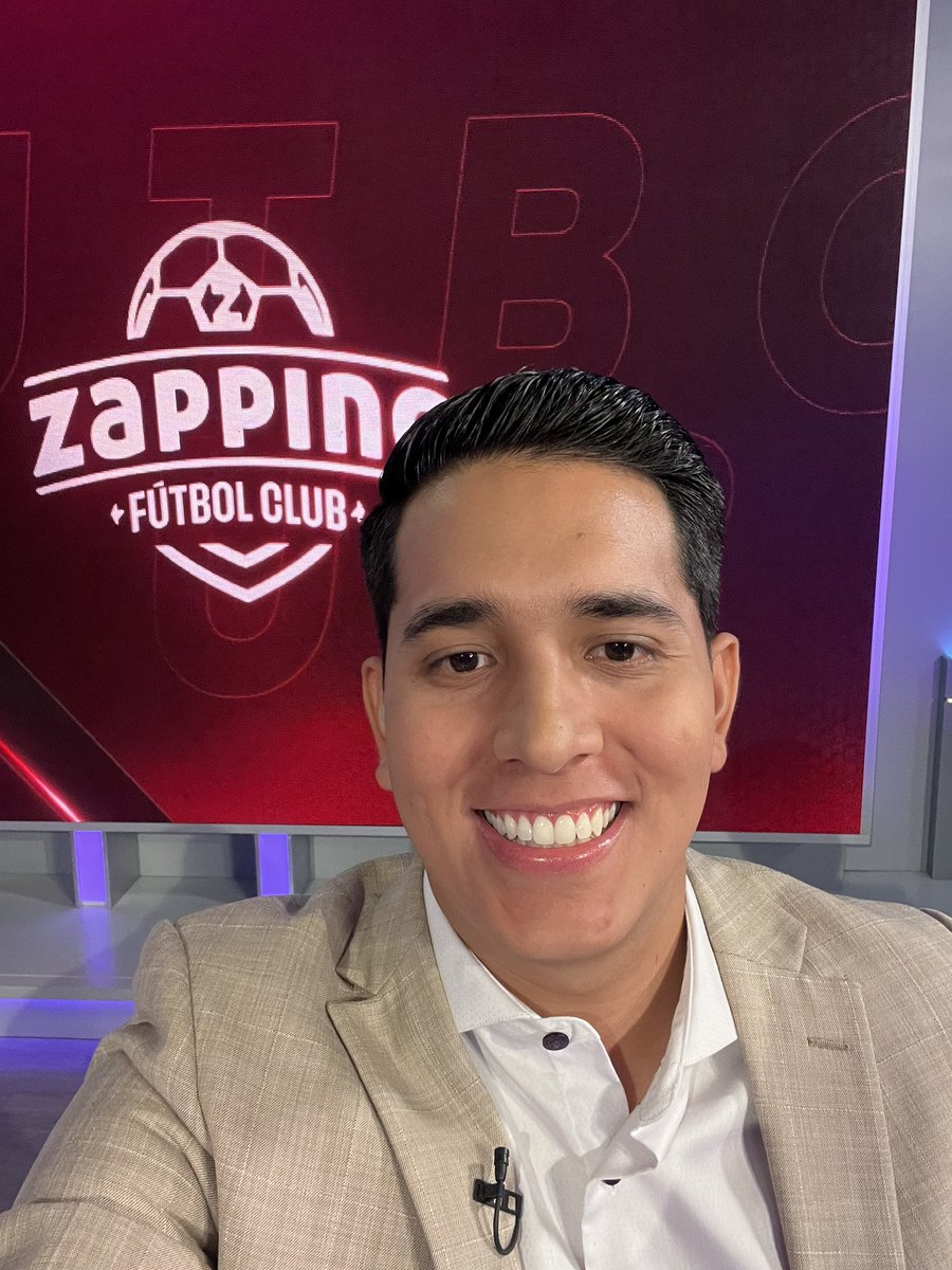 gileralava's tweet image. … de estar en #ZappingFC en dos oportunidades; encontrarme después de muchos años con el profe Miguel Parrales, un grandísimo amigo y mentor; ser invitado en #Zappiners; conducir el #Reacts de la gran final de vuelta de @LigaProEC … definitivamente un mes y un año maravilloso.…