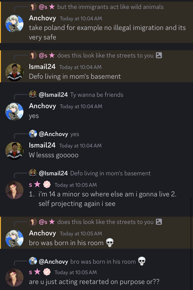 cokedupsoren's tweet image. somebody tell these kids to give their mom’s phone back chi 😭😭🦄🦄🦄 #logoutyaphone