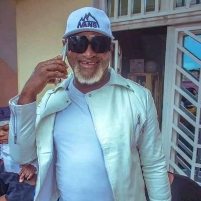 MuadiLaeticia's tweet image. Mon vieux @MacadamFel mapmboli ebele. Restez la bonne personne que vous êtes.  Mes vœux les meilleurs