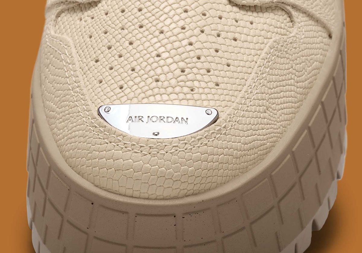 Sneaker News on X: Sneaker News on X: