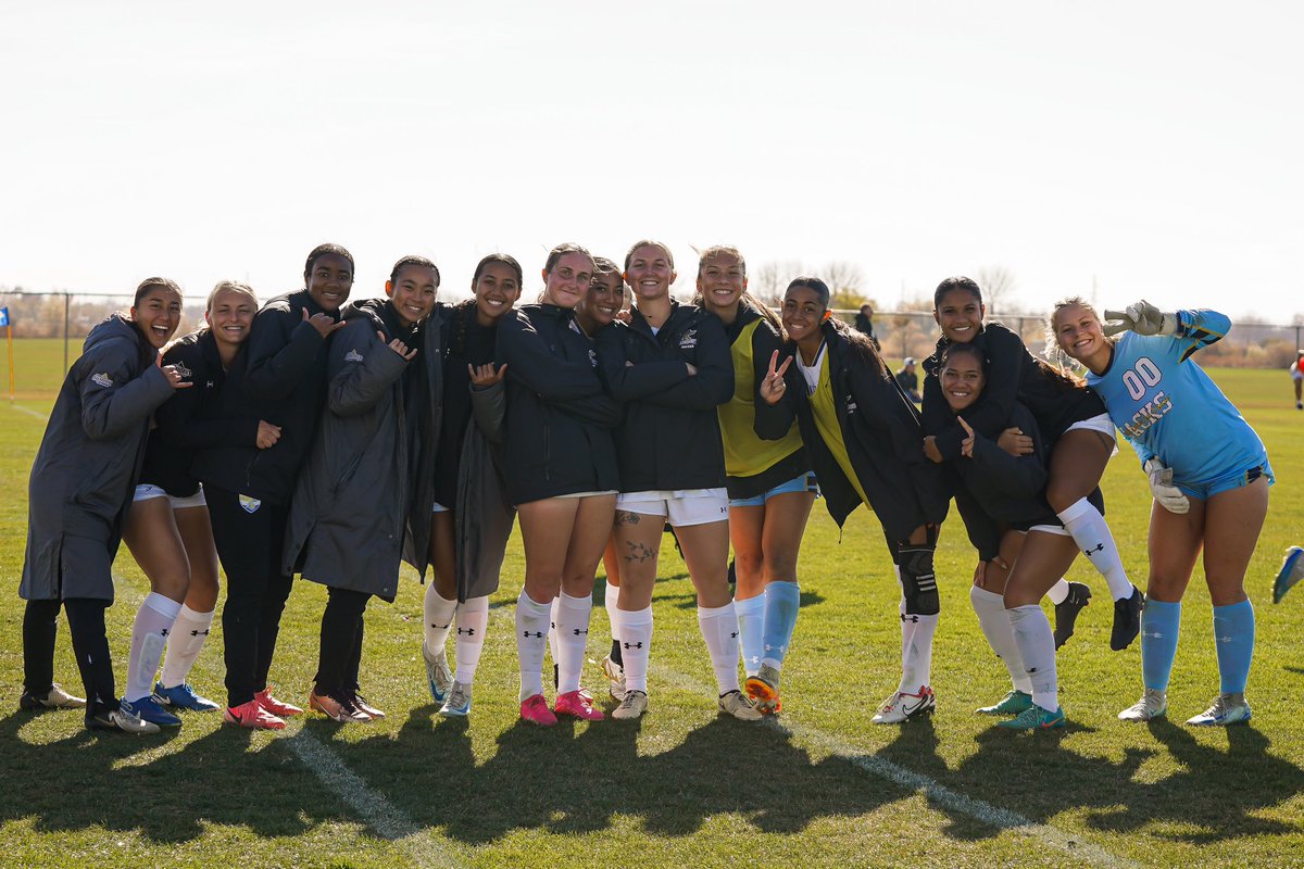 A selection of our favorites from 2024 📸🎉! 

Ready to turn the page to 2025. 

#GoJacks 🐰
