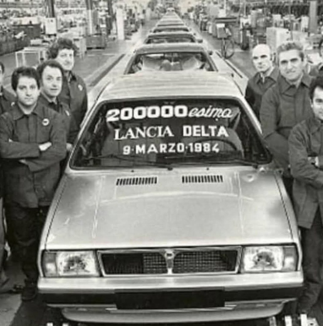 Frenkie_Woody's tweet photo. La Lancia costruita a Chivasso..
Eravamo bravi... https://t.co/btvHfMwkqc