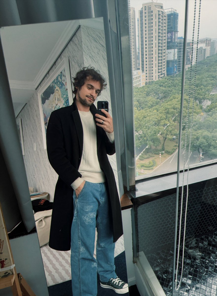 Gm 

Work on yourselves so I don’t have to offend you again next year 🍵

Happy new year ;)