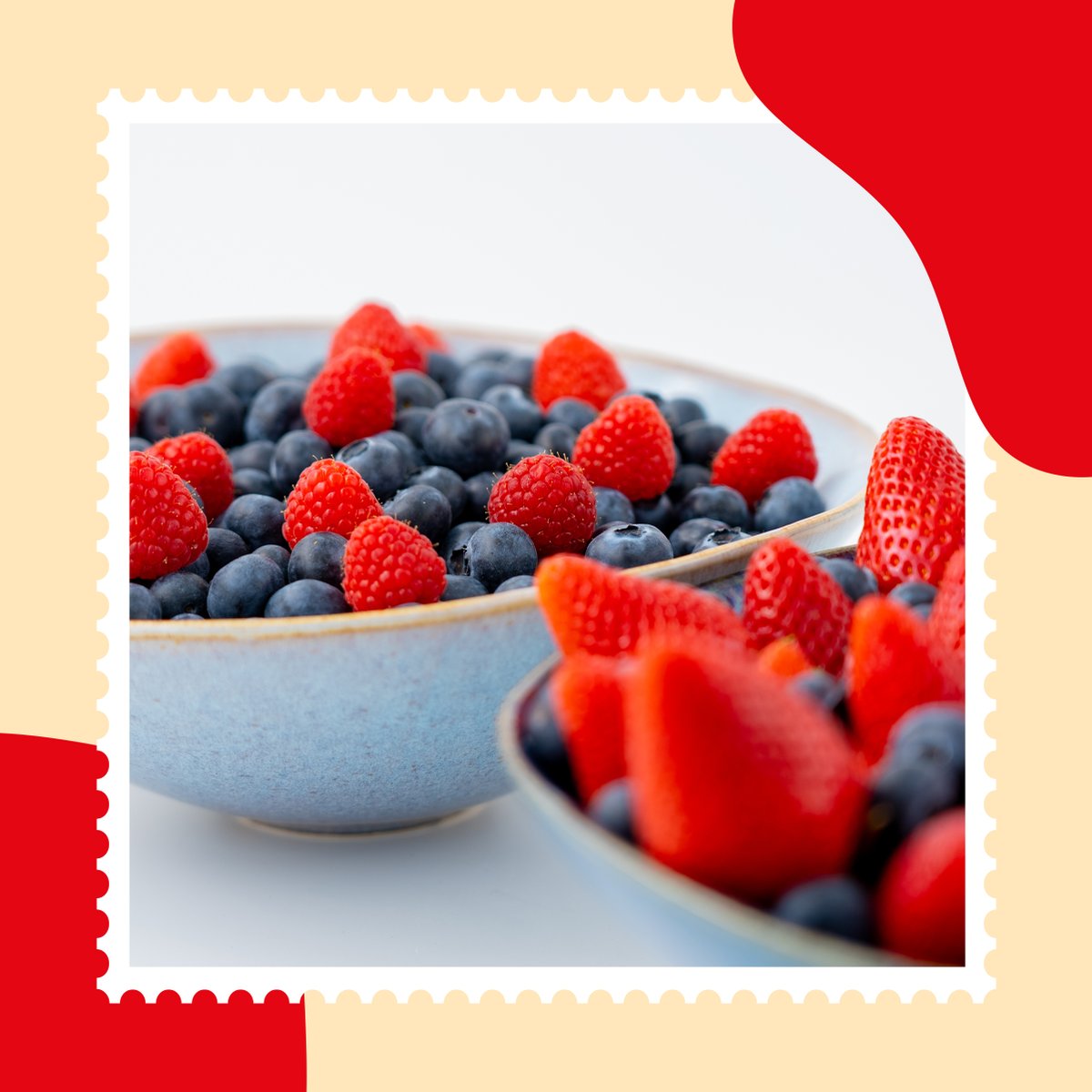 fresonpalosit's tweet photo. Concludiamo un 2024 con molta magia e allegria, in cui vogliamo arrivare a tutte le case del mondo a spargere felicità, il sapore della dolcezza delle nostre fragole ❤️🍓 https://t.co/LAfUgGug5P