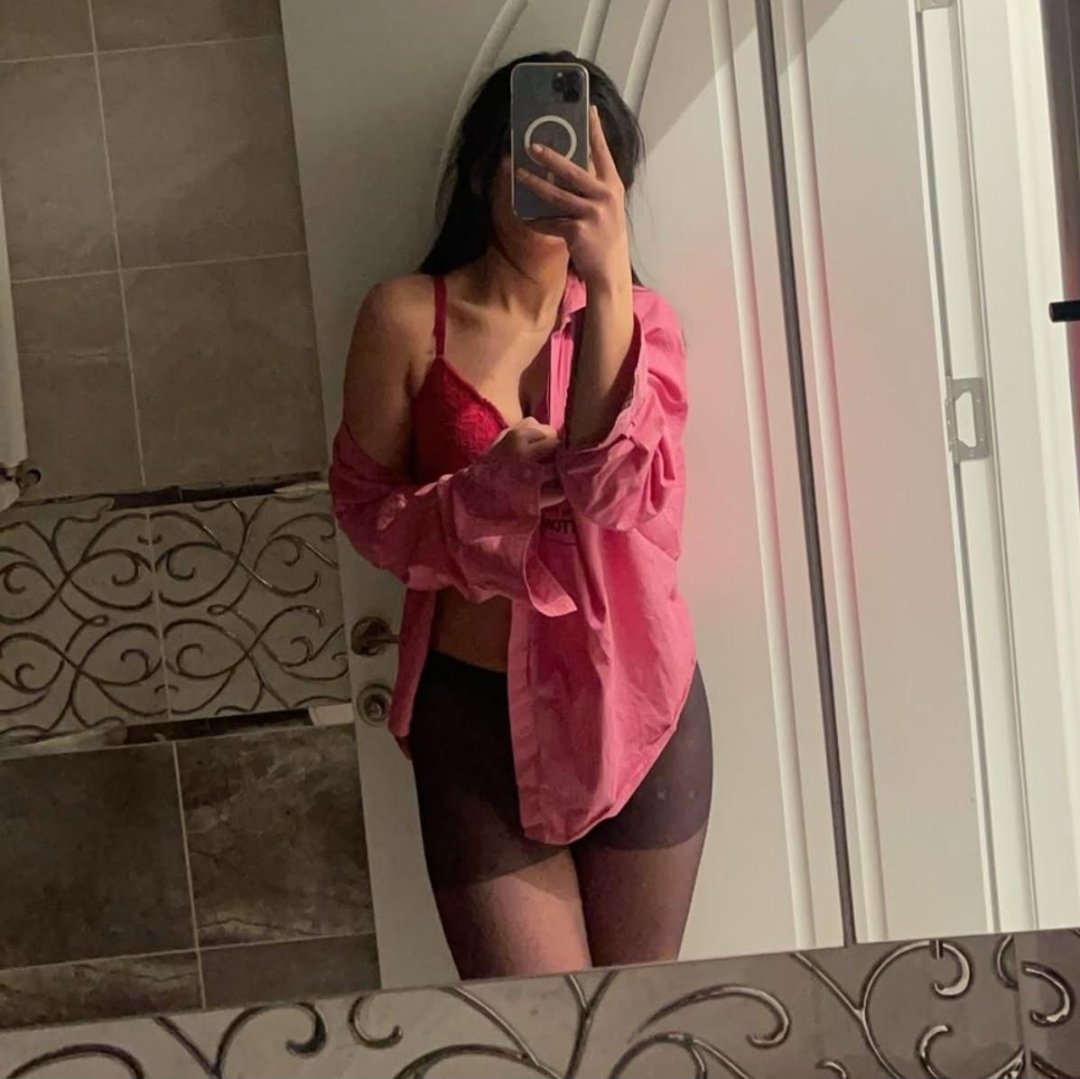 Müsaitim canım 

+90 551 890 8547
SADECE WHATSAPP