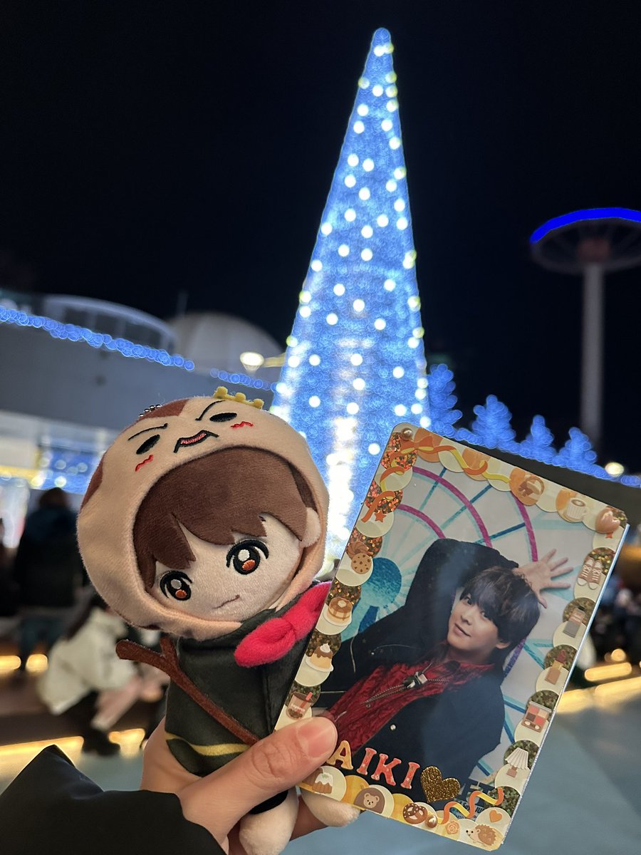 like_ad15's tweet photo. 今年はありがとうございました！昨日は最初の最後ライブに参戦出来て良かったです！また来年も行けたらいいな😊良いお年をお迎えくださいm(_ _)m https://t.co/VnVawBUEHk