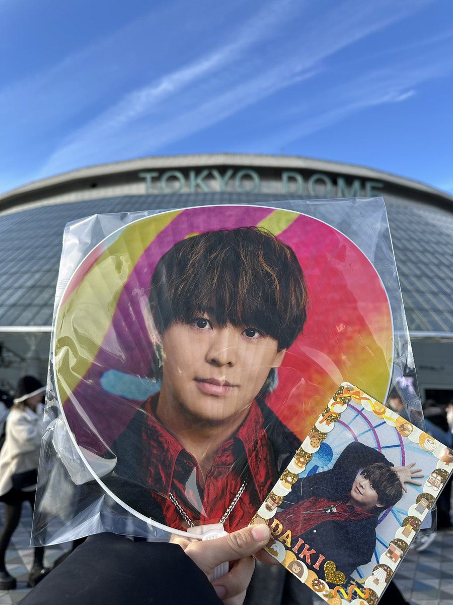 like_ad15's tweet photo. 今年はありがとうございました！昨日は最初の最後ライブに参戦出来て良かったです！また来年も行けたらいいな😊良いお年をお迎えくださいm(_ _)m https://t.co/VnVawBUEHk