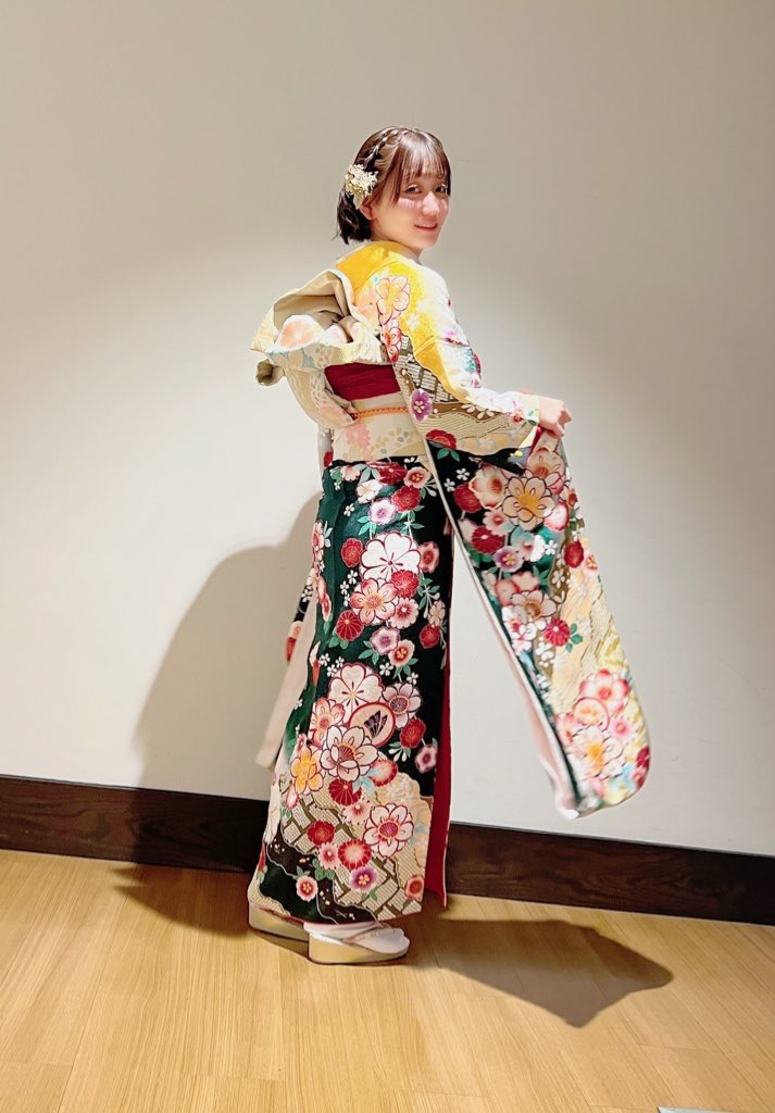 2024年ありがとうございました。
2025年もよろしくお願いします☺️

#一重 #ボブ #振袖