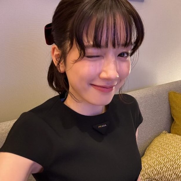 MEIHo0924's tweet photo. それとそれと。。。

新しい出逢いといつも「ほのちゃんっ」って声かけてくれて沢山お話ししてくれるメイトのみんな今年もありがとうございました😊🤍

#永野芽郁 #2025もメイトだよ
@mei_nagano0924 https://t.co/fnDcsn6hf1