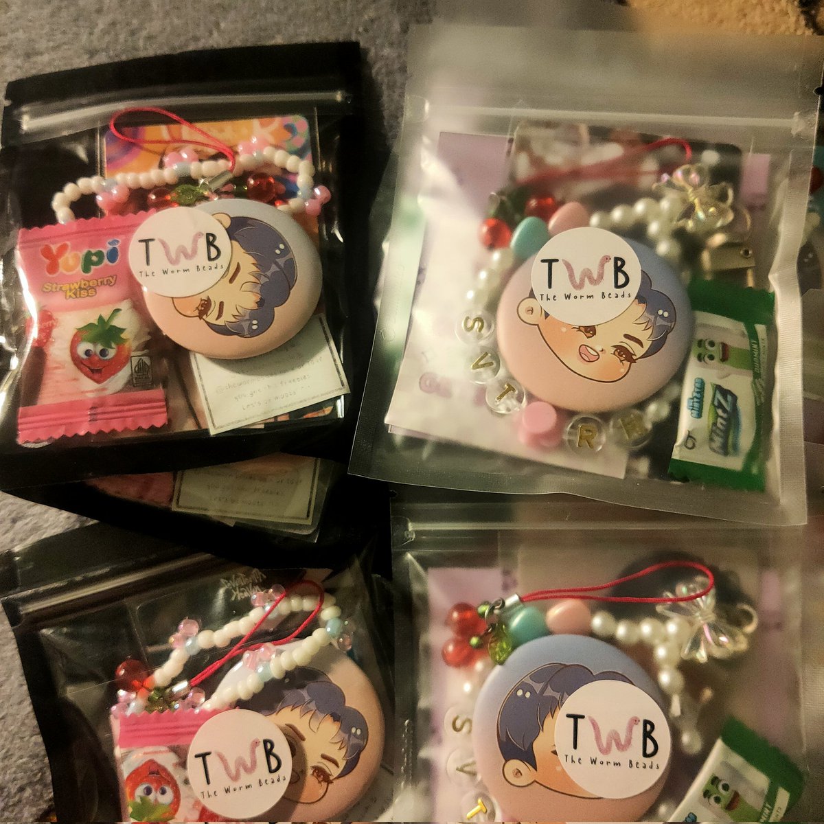 The Worm Beads tweet media