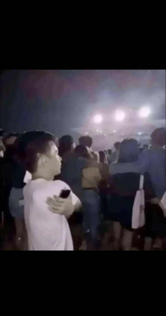 أنا اليوم الساعه 12AM :