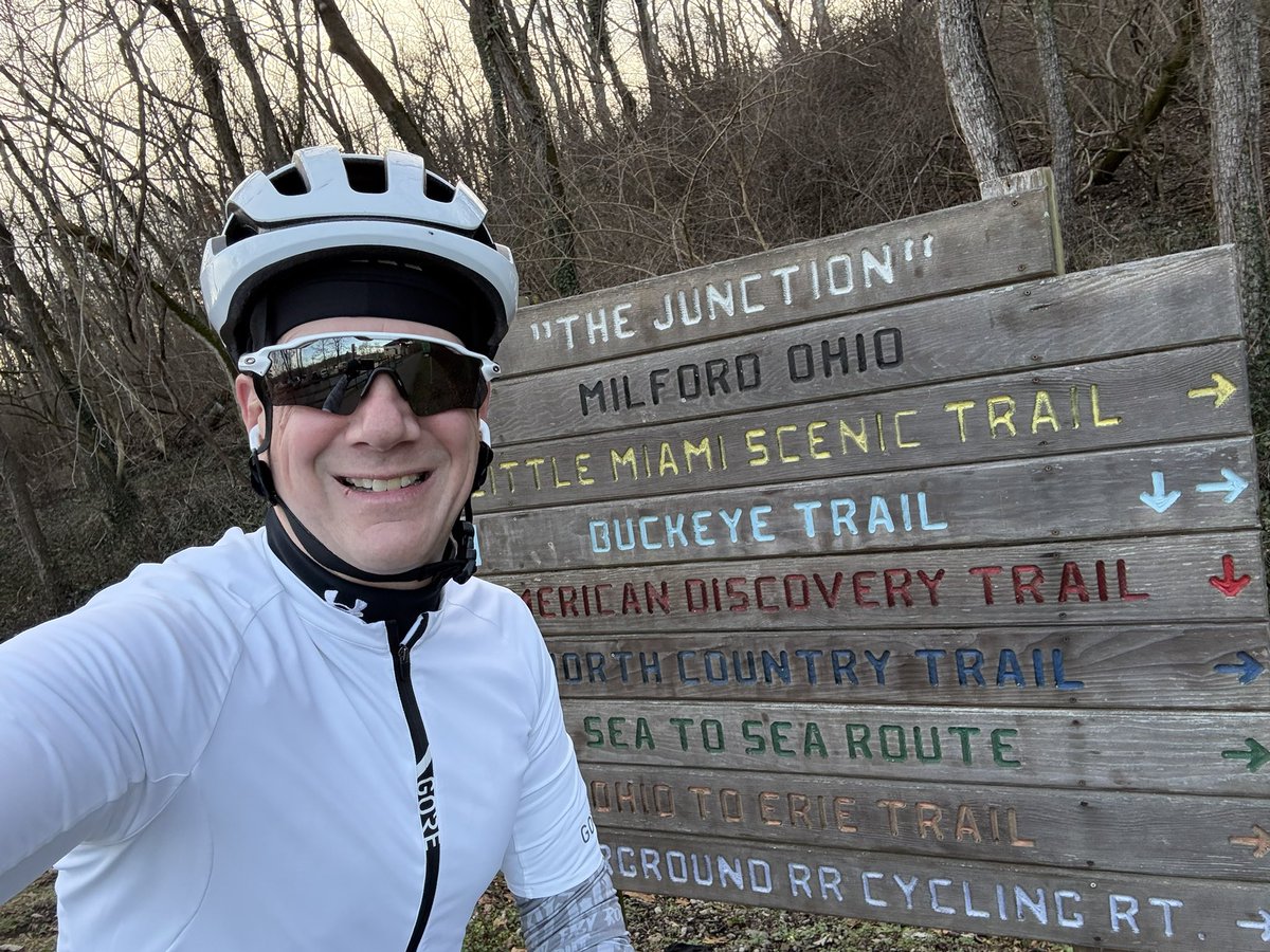 JDCorlMD's tweet image. 2024 cycling totals 🚴‍♂️
7022 miles
426 hours 30 minutes 
@biotweet @cervelo @Pinarello_com @iamspecialized @wahoofitness @Strava