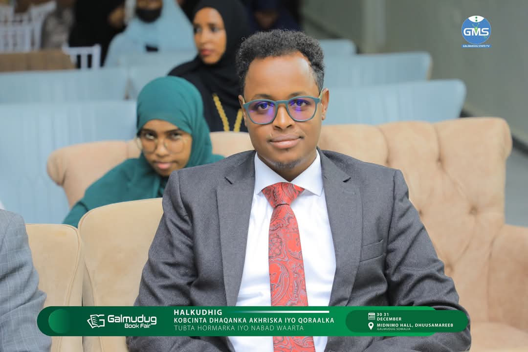 HorncenterS's tweet photo. Madaxa Mashaariicda @HorncenterS mudane @guuleedyare86 ayaa ka qayb galay dood muhiim ah oo lagu qabtay Bandhigga Buugaagta Galmudug, taas oo diiradda saareysay dowlad-wanaagga iyo horumar waara.
#GBF24 #Akhris #Qoraal #horumar https://t.co/QqCrhOcwQR