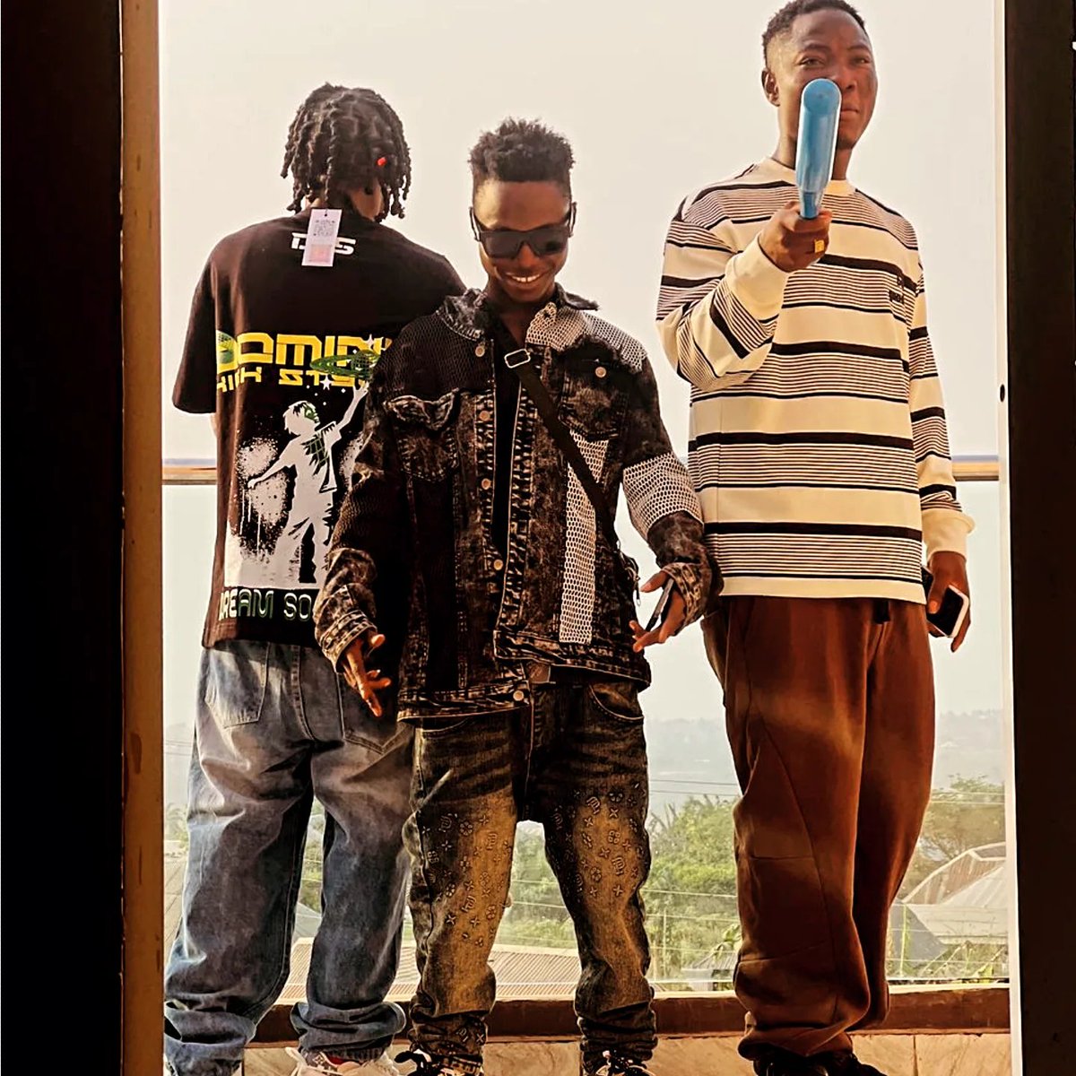 omoboyvibez's tweet image. Dem say e no easy, but e go easy cos God never change and He&apos;s never too busy. 
GOD NEVER FAIL. 💯🦅👌📖🙌✨💯💯💯💯 💯

HAPPY NEW YEAR 2025 IN ADVANCE ❤️ 

#omoboyvibez 👌
#godneverchanges📖🙌✨💯💯💯💯 💯
#godneverfails 🔥