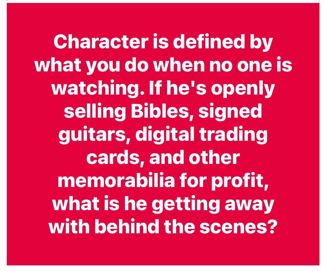 HJNRose1's tweet image. I can’t believe that Trump is making Elon pay $2000 a night for a cottage at Mar-a-Lago. Elon bought the presidency for a quarter of $1 billion. He’s charging $100,000 to pray with him at his inauguration. Trump can’t even say recite a Bible verse.
