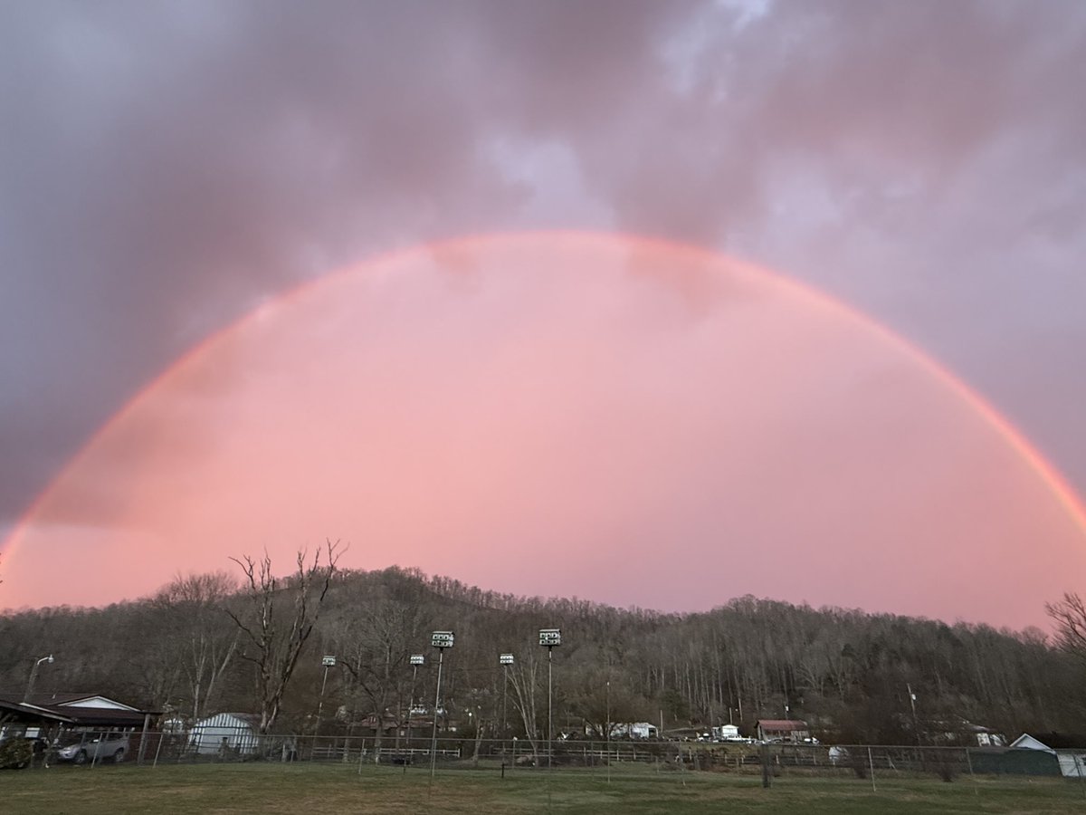 Keith Arnett (@_keitharnett) on Twitter photo Beautiful pink rainbow this morning <a href="/Kentuckyweather/">Chris Bailey🌪️⚡️</a> <a href="/JimWKYT/">Jim Caldwell ⛈️</a> <a href="/nwsjacksonky/">NWS Jackson KY</a> <a href="/SSmithWeather/">Shane Smith</a> <a href="/brobwx/">Brandon Robinson</a> Beautiful pink rainbow this morning <a href="/Kentuckyweather/">Chris Bailey🌪️⚡️</a> <a href="/JimWKYT/">Jim Caldwell ⛈️</a> <a href="/nwsjacksonky/">NWS Jackson KY</a> <a href="/SSmithWeather/">Shane Smith</a> <a href="/brobwx/">Brandon Robinson</a>