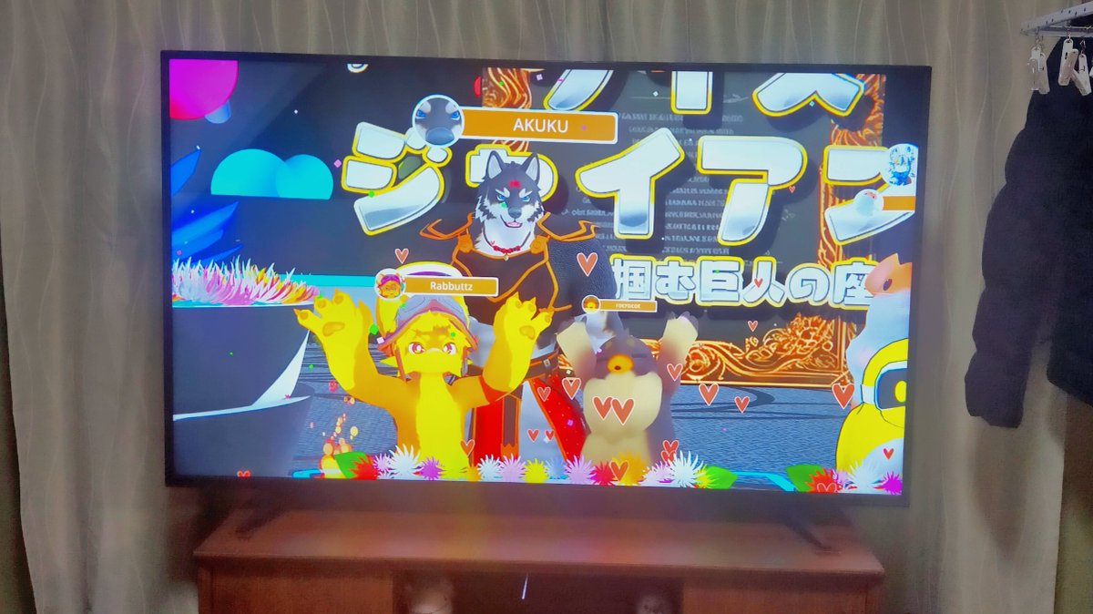 _SLAVR00_'s tweet image. あむさんがんばって！！